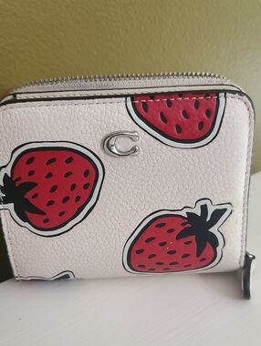 COACH Cream Strawberry Print Zip Wallet